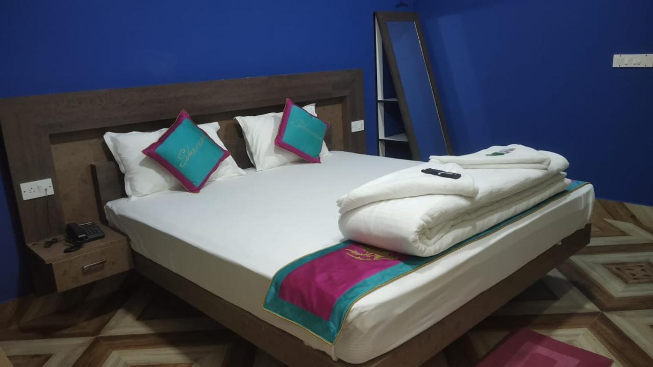 Hotel Shreesh Sitapur Extérieur photo