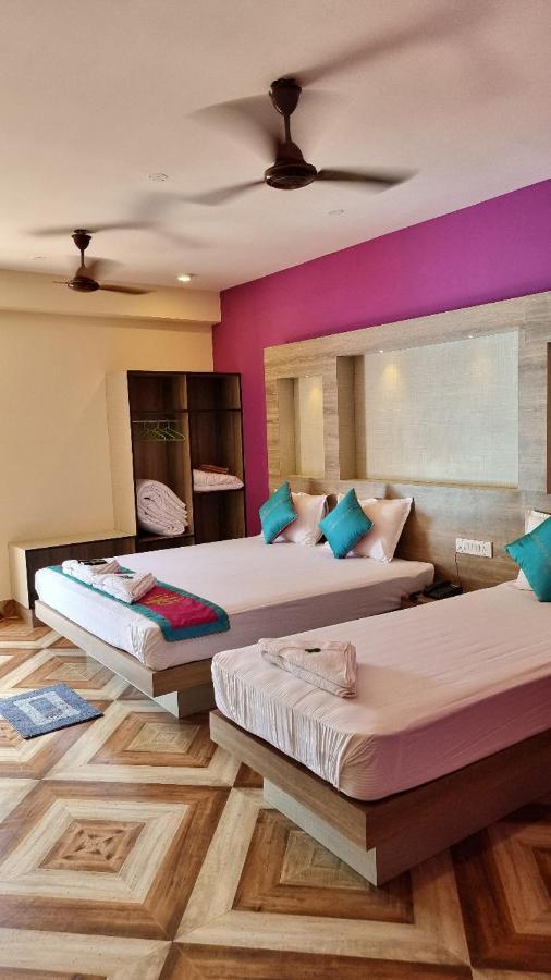 Hotel Shreesh Sitapur Extérieur photo