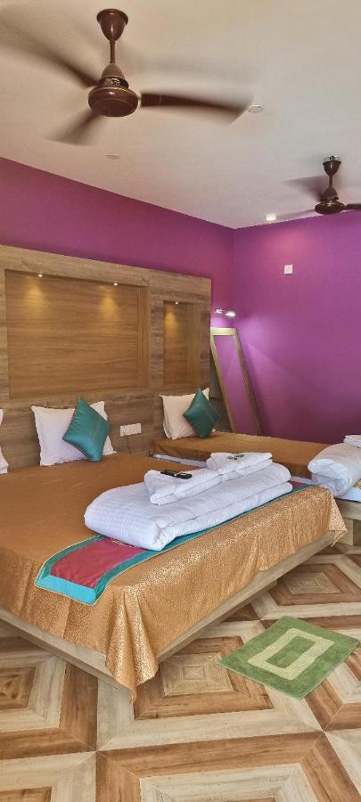 Hotel Shreesh Sitapur Extérieur photo