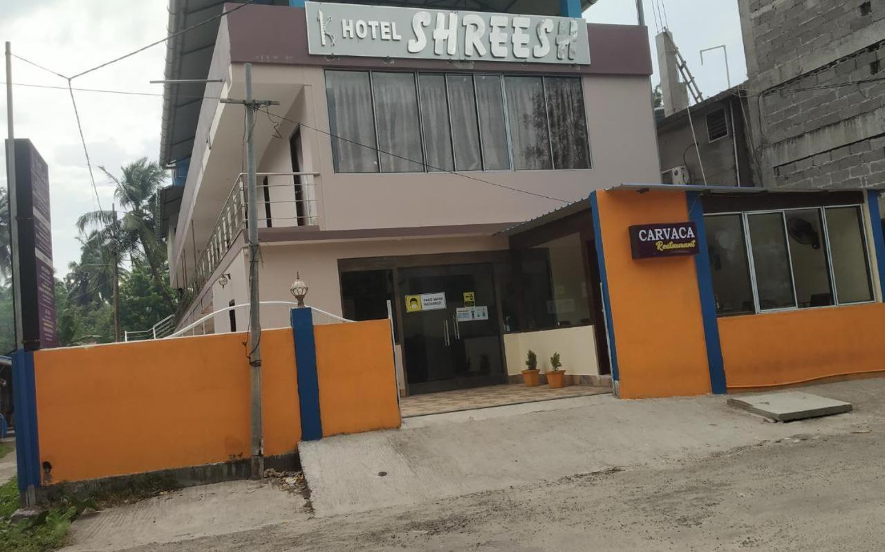 Hotel Shreesh Sitapur Extérieur photo